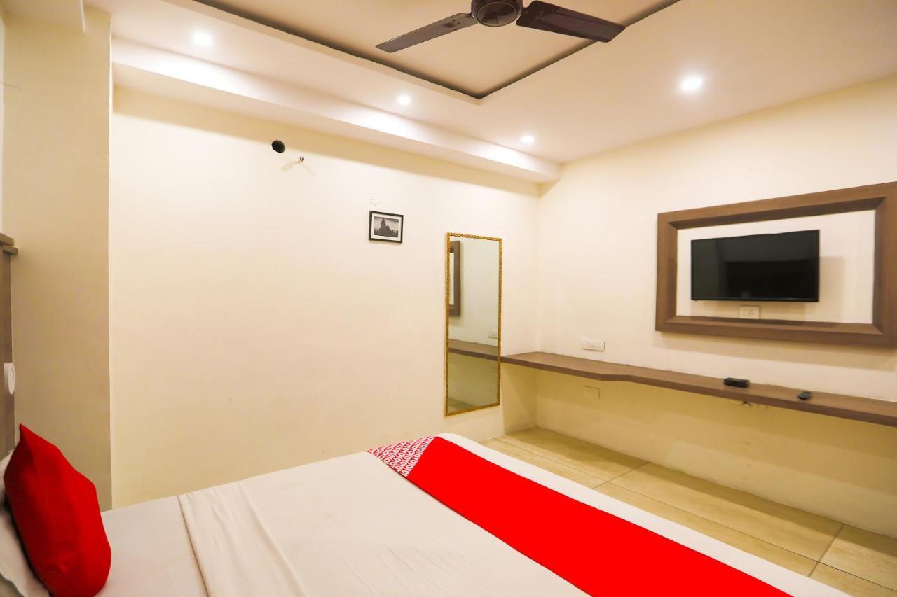 Oyo 62700 Hotel Surya Inn Pānīpat Εξωτερικό φωτογραφία